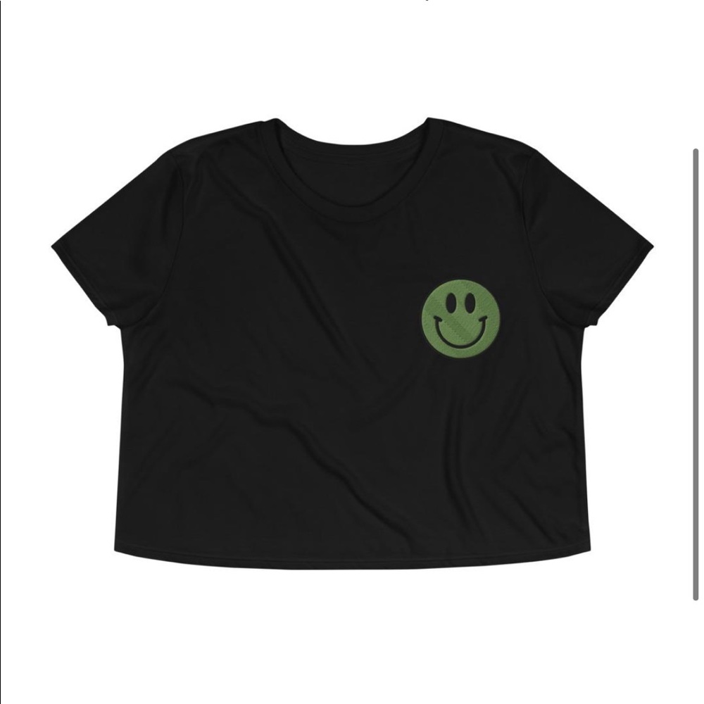 Smile crop top